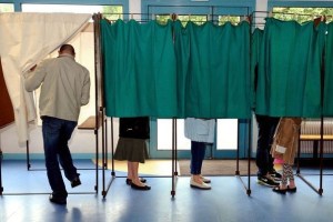 1371476445-bureau-de-vote